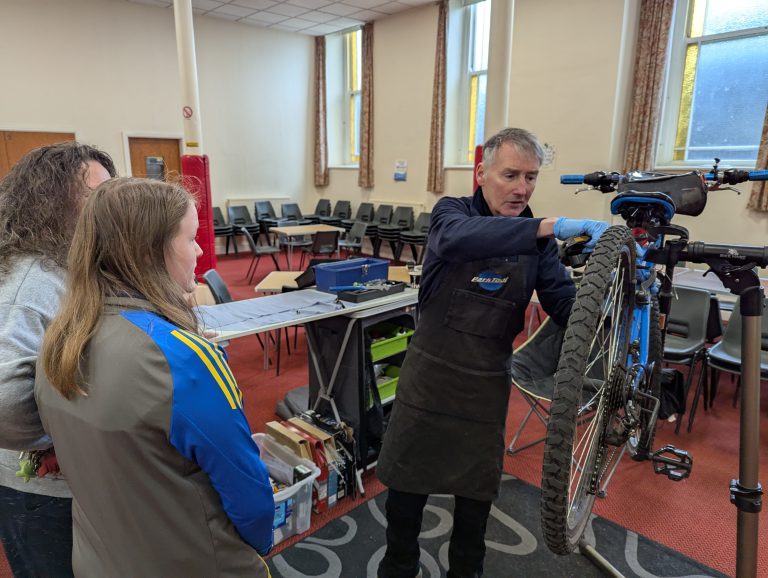 Dr Bike Maintenance Session Huddersfield University